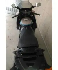 Yamaha FJ 1200 cc con soli 30000 km