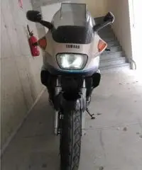 Yamaha FJ 1200 cc con soli 30000 km