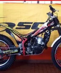 BETAMOTOR Evo 300 2T rosso-bianco - 3000