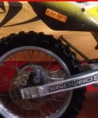 HM CRE 50 Giallo /nero - 5000