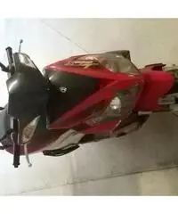 Scooter 50 cc Sym Jet Sport X con pochi km