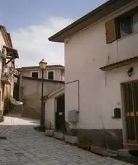 Stabile/Palazzo di 6 locali in Vendita