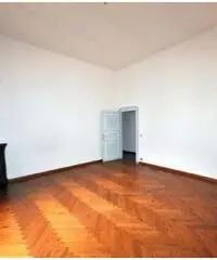 Bologna: Appartamento 5 Locali o piu