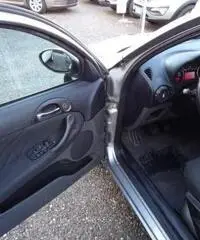 ALFA ROMEO 147 1.6 16V TS (105) 3 porte Distinctive