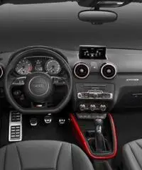 AUDI S1 2.0 TFSI quattro