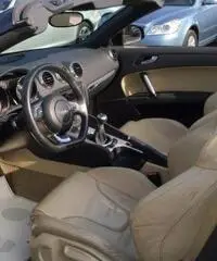 AUDI TT Roadster 2.0 TFSI 38.000 km.