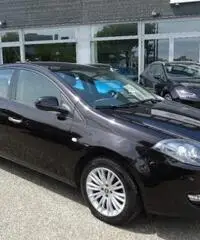 FIAT Bravo 1.6 MJT 120 CV DPF Dualogic Easy