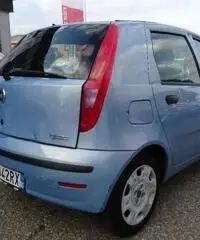 FIAT Punto 1.2 5 porte Active Natural Power