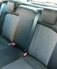 FIAT Punto 1.2 8V 5 porte Street