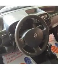 FIAT Punto Classic 1.2 5 porte Natural Power OK NEOP GARNZ EU