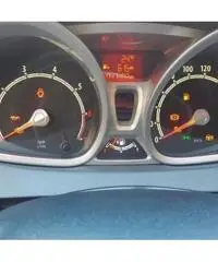 FORD Fiesta 1.2 81cv 60kw 5p. Tit. GARANZIA KM CERTIFICATI