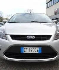 FORD Focus 1.6 (115CV) 5p. Bz.- GPL Titanium