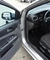 FORD Focus 1.6 (115CV) 5p. Bz.- GPL Titanium