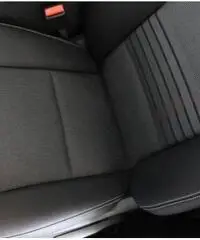 MERCEDES-BENZ B 180 d AUTOMATIC