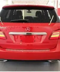 MERCEDES-BENZ B 180 d AUTOMATIC SPORT NIGHT PACK