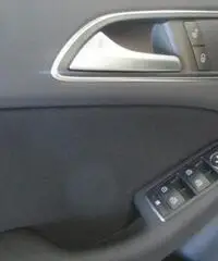 MERCEDES-BENZ B 180 EXECUTIVE