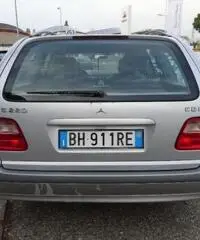 MERCEDES-BENZ E 220 CDI cat S.W. Classic