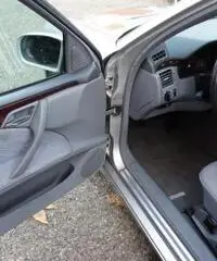 MERCEDES-BENZ E 220 CDI cat S.W. Classic