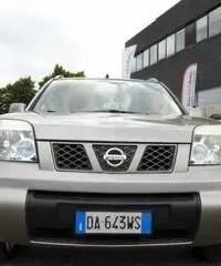 NISSAN X-Trail 2.2 dCi Elegance