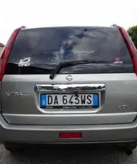 NISSAN X-Trail 2.2 dCi Elegance
