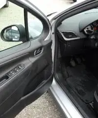 PEUGEOT 207 1.6 8V HDi 112CV SW Outdoor