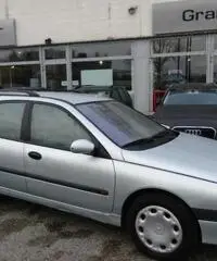 RENAULT Laguna 1.6 16V cat Grandtour Dynamique