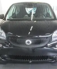 SMART ForTwo 60 1.0 Youngster per NEOPATENTATI