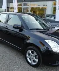 SUZUKI Swift 1.3 4x4 5p. GL