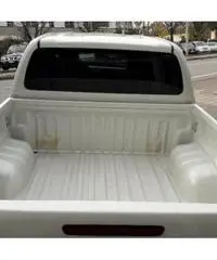 TOYOTA Hilux CONFORT