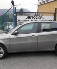 ALFA ROMEO 147 1.9 JTD (120) 5 porte Progression