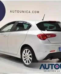 ALFA ROMEO Giulietta 1.6 JTDM-2 EXCLUSIVE PELLE SENS LED CERCHI 17'