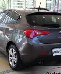 ALFA ROMEO GIULIETTA 1.6 JTDM DISTINCTIVE 105CV