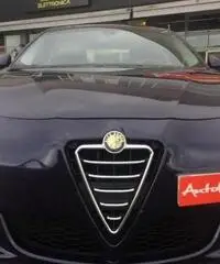 ALFA ROMEO Giulietta 2.0 JTDm2 Distinctive Navi Sensori B.Tooth