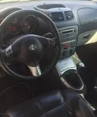 ALFA ROMEO GT 1.9 JTD Distinctive 150 CV Pelle Climatronic