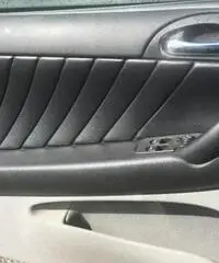 ALFA ROMEO GT 1.9 JTD Distinctive 150 CV Pelle Climatronic