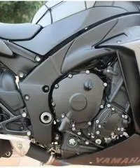 YAMAHA YZF R1 - BIG BANG