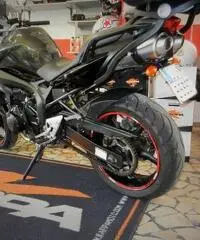 Yamaha FZ6 - 2005 Accessoriata Gomme nuove