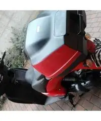 vendo Scarabeo 200 GT del 2002