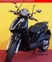 PIAGGIO Carnaby Cruiser 300 Nero - 43945