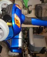 SCOOTER ELETTRICO PER DISABILI E ANZIANI KYMCO SUPER 8