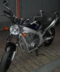 Suzuki GS 500
