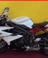 TRIUMPH Daytona 675 bianco - 9678