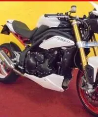 TRIUMPH Speed Triple 1050 R bianco - 9000