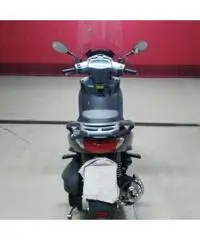 Scooter lxr 200