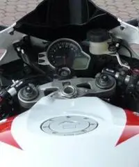 HONDA CBR 1000 RR FireBlade