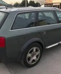 AUDI A6 allroad 2.5 TDI 180 CV