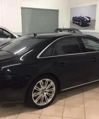 AUDI A8 L 4.2 V8 TDI F.AP. quattro tiptronic