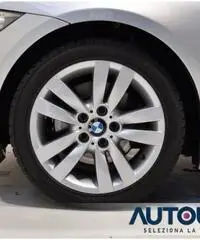 BMW 325 D TOURING FUTURA AUT PELLE NAVI XENON SENS CRUISE