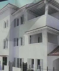 Appartamento di 5 locali in Vendita