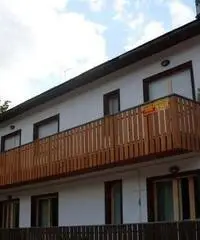 Appartamento di 5 locali in Vendita